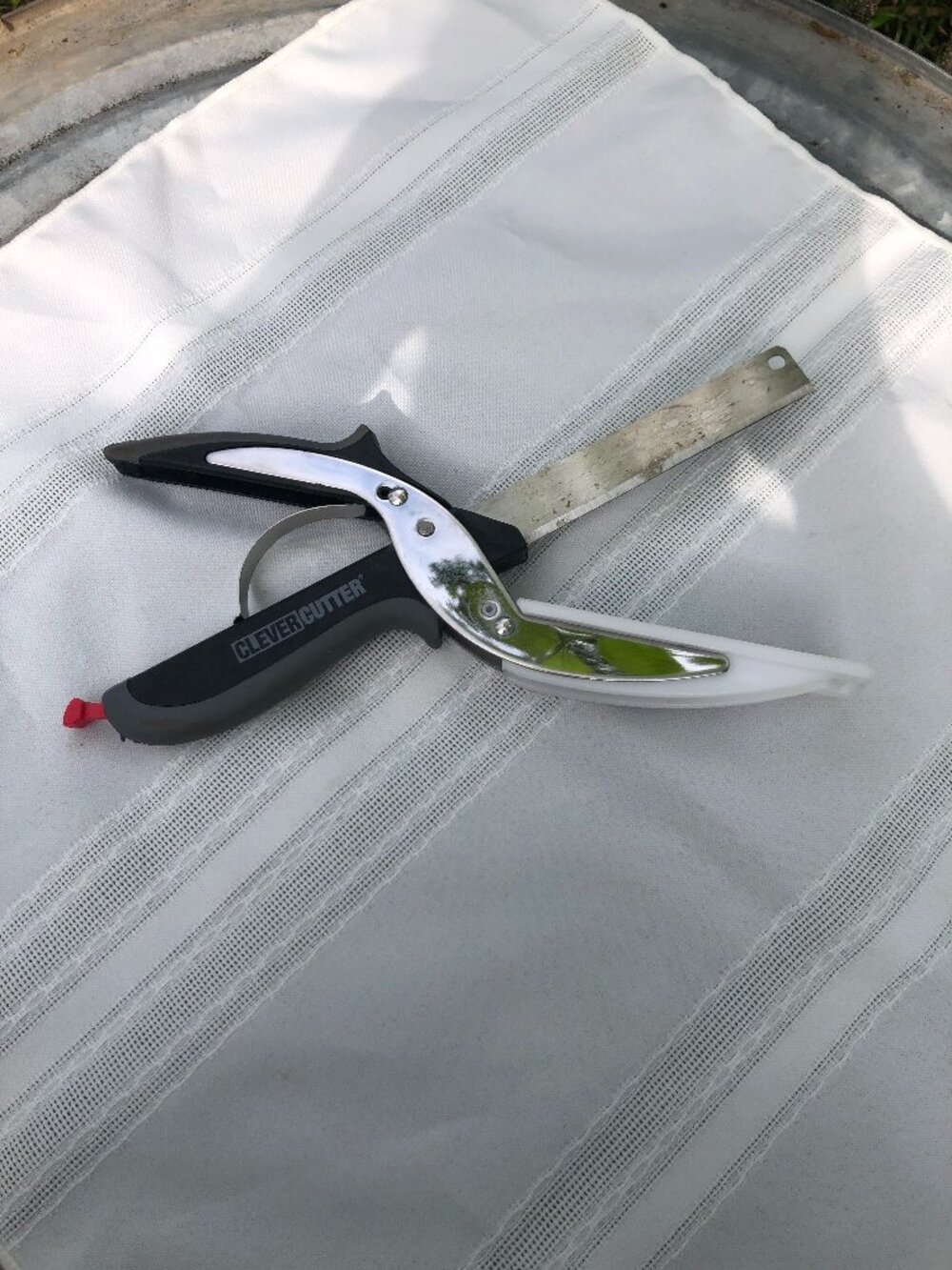 Clever Cutter Kitchen Scissors